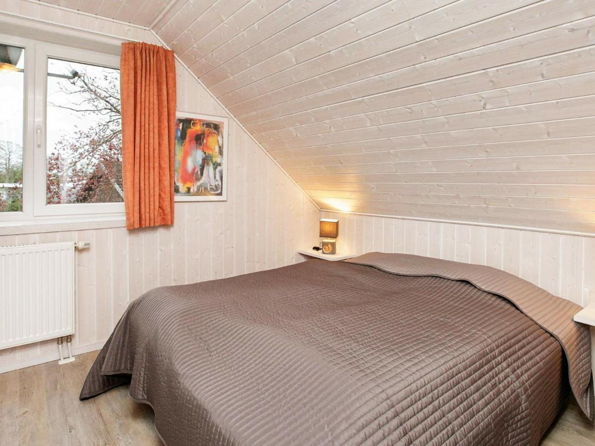 8 Person Holiday Home In Гелтинг Екстериор снимка